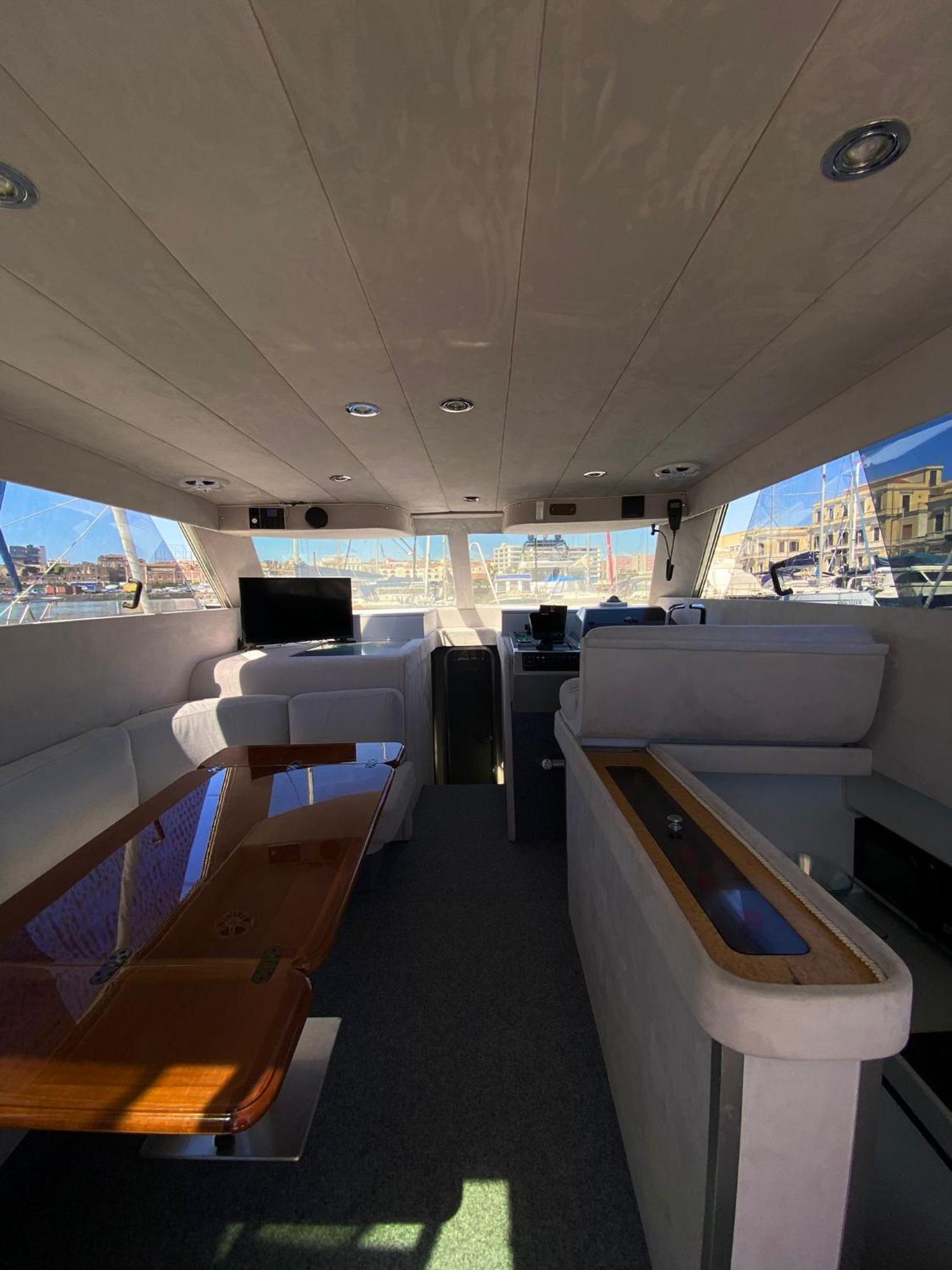 מלון קטאניה She'S Mine Yacht מראה חיצוני תמונה