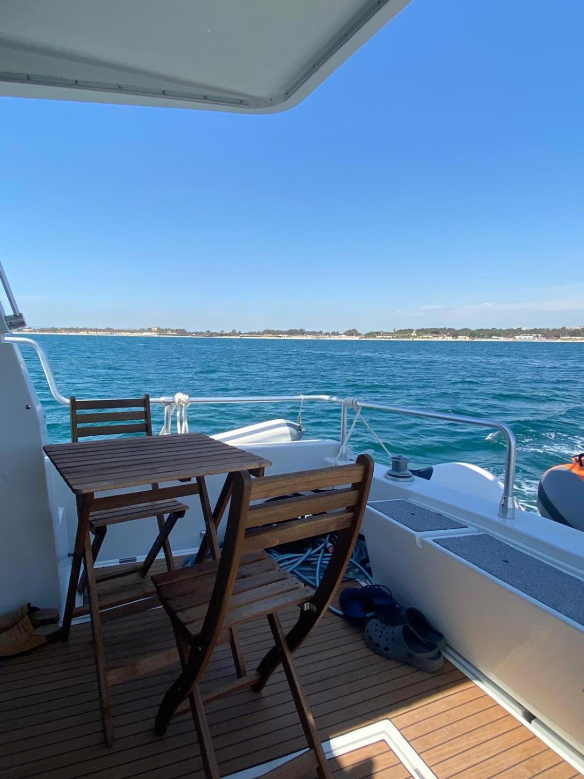 מלון קטאניה She'S Mine Yacht מראה חיצוני תמונה